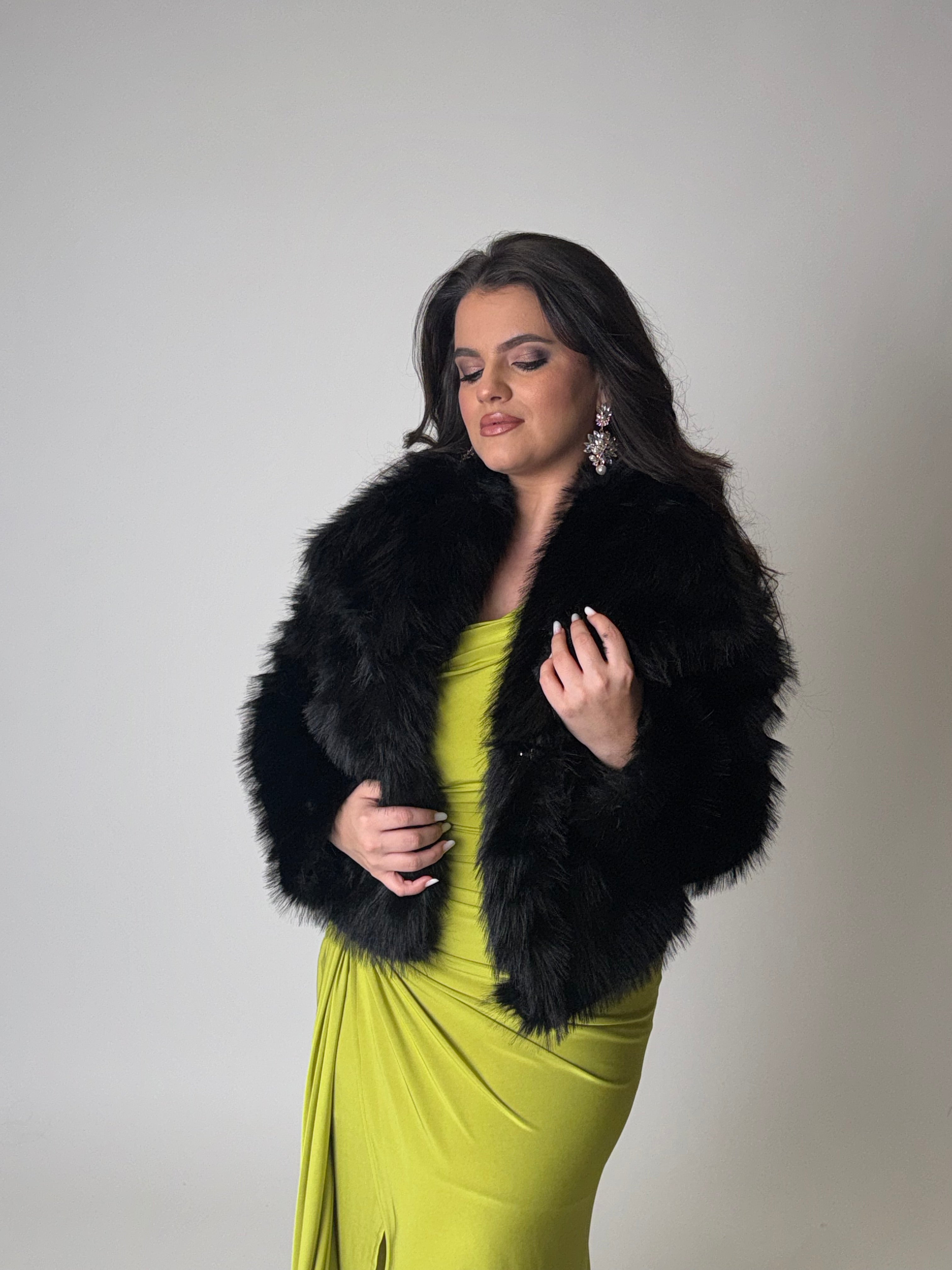 Haina de Blana "Mandy", Neagra