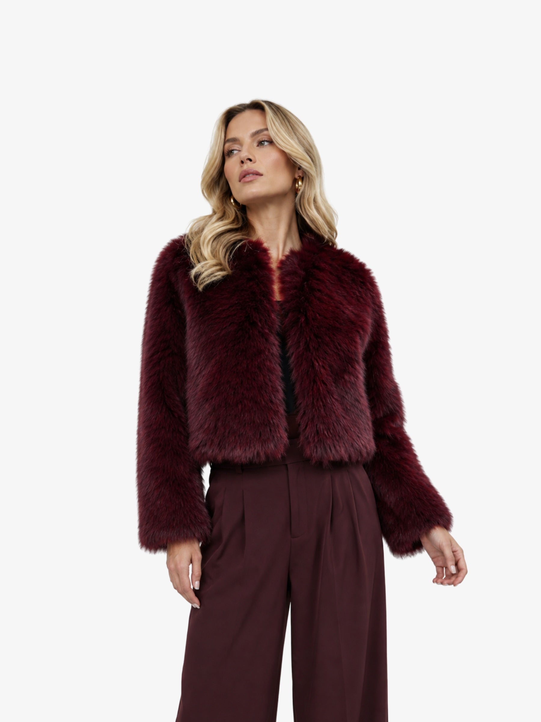 Haina de Blana "Ruby", Burgundy