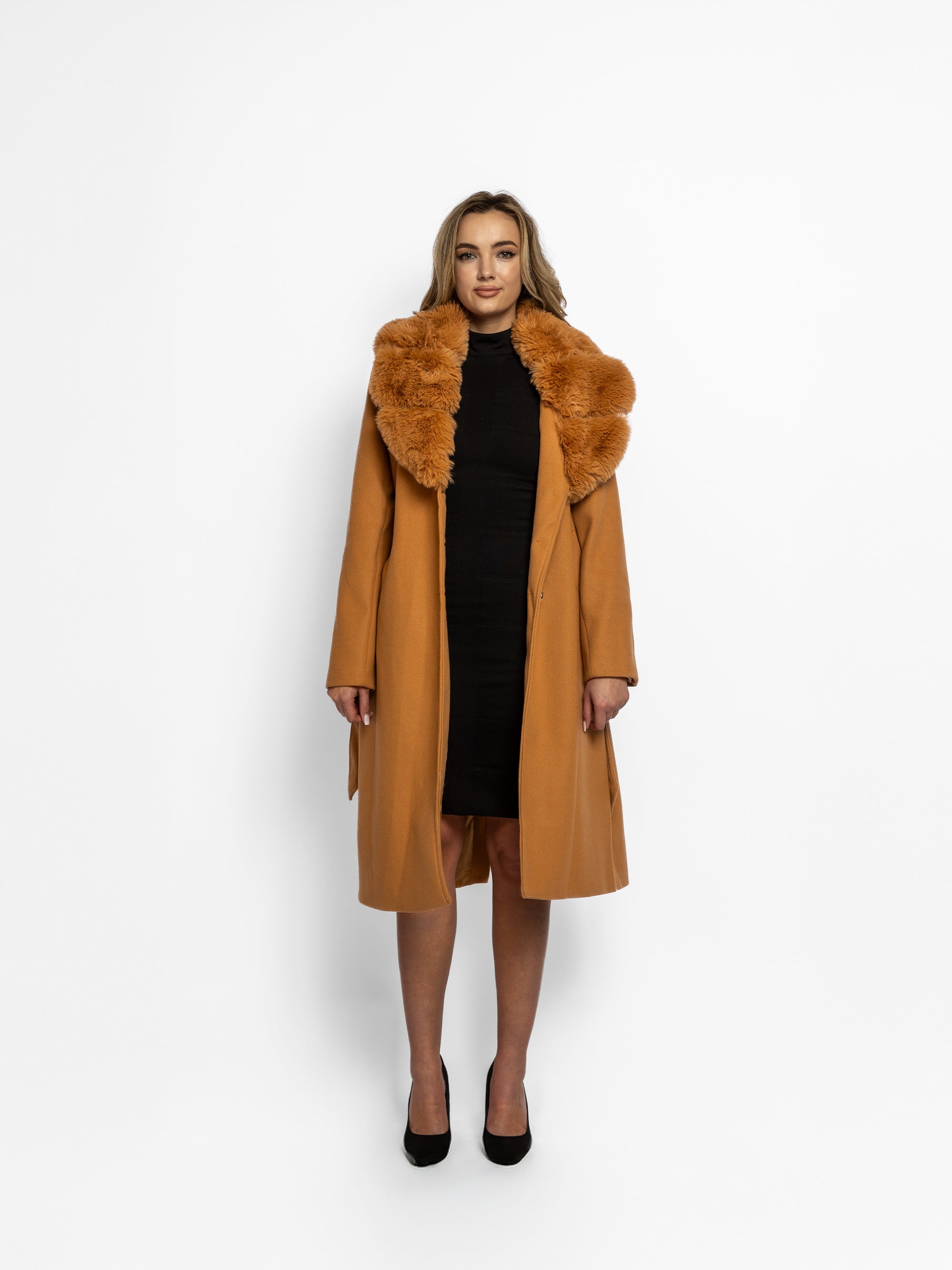 Palton "Royal Diana", Maro