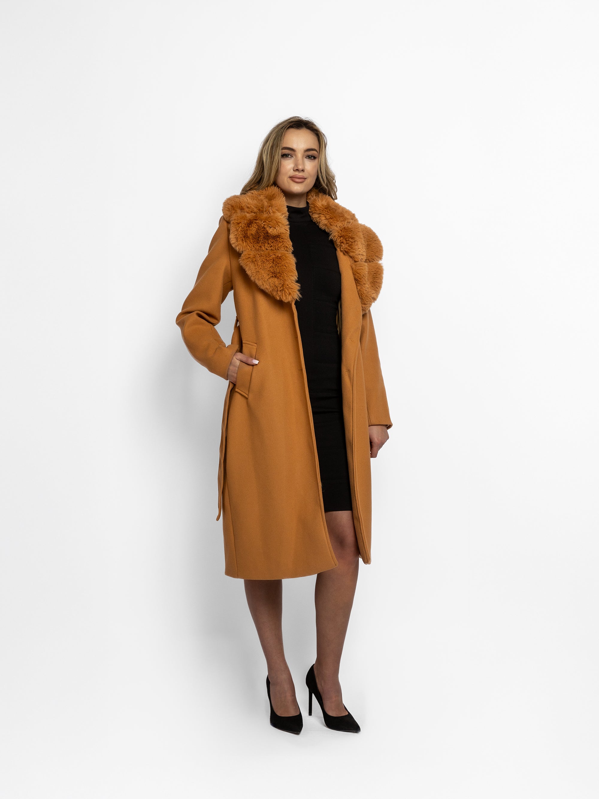 Palton "Royal Diana", Maro