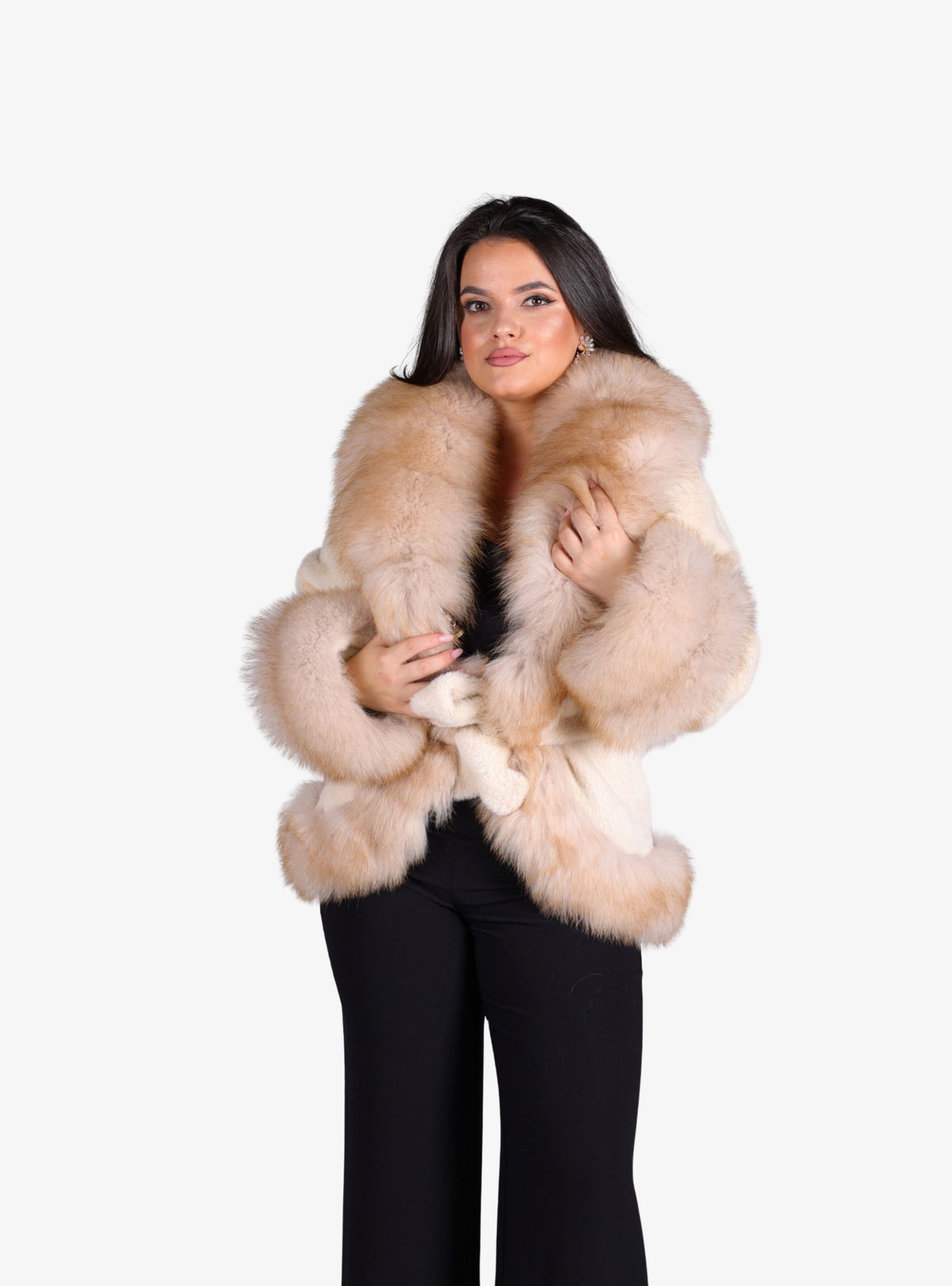 Haina din Blana Alcantara, accesorizata cu Blana de Vulpe, Champagne