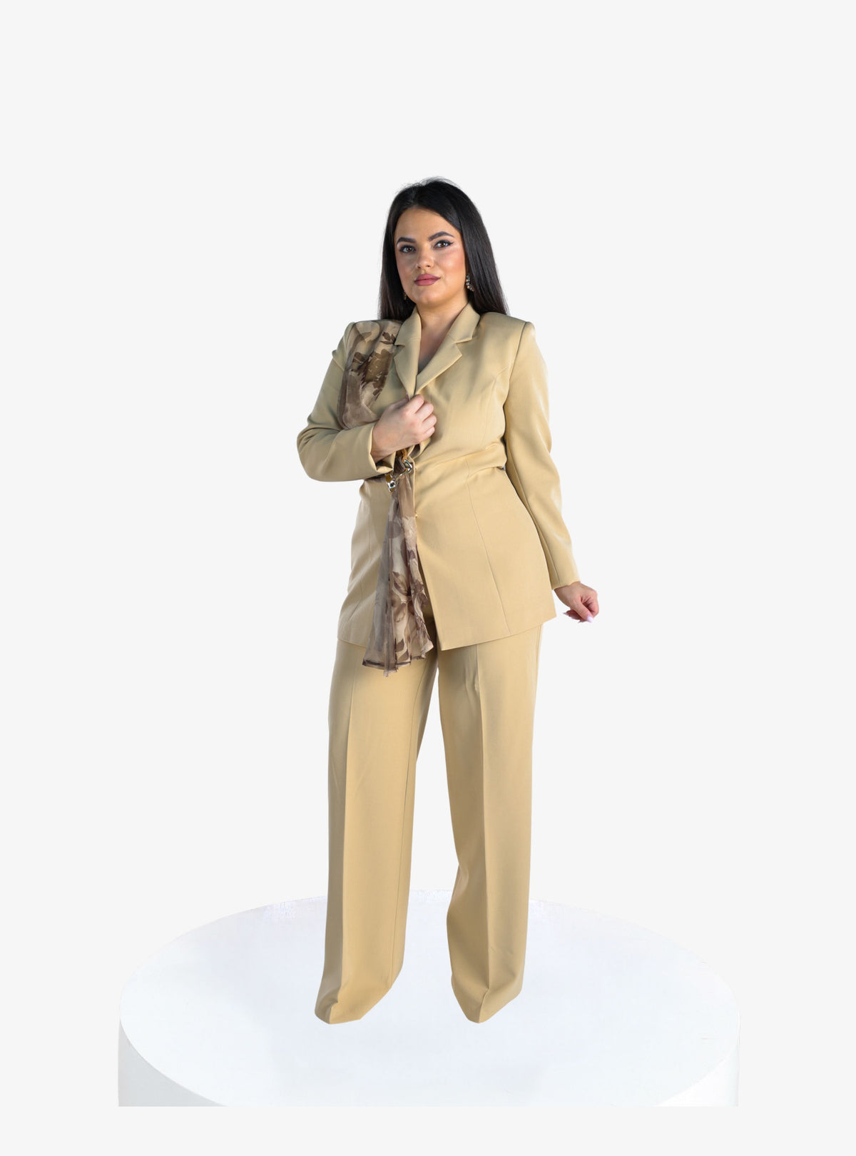 Costum Elegant “Amelie”, Bej